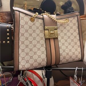 💰 SOLD 💰Elegant Beige and Brown Designer Tote Bag